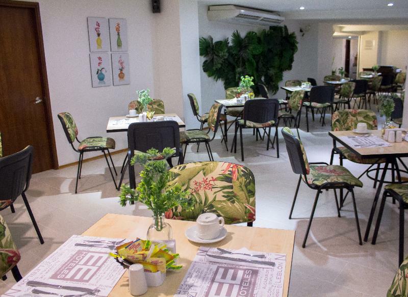 Portal Del Rodeo Apartahotel メデジン エクステリア 写真